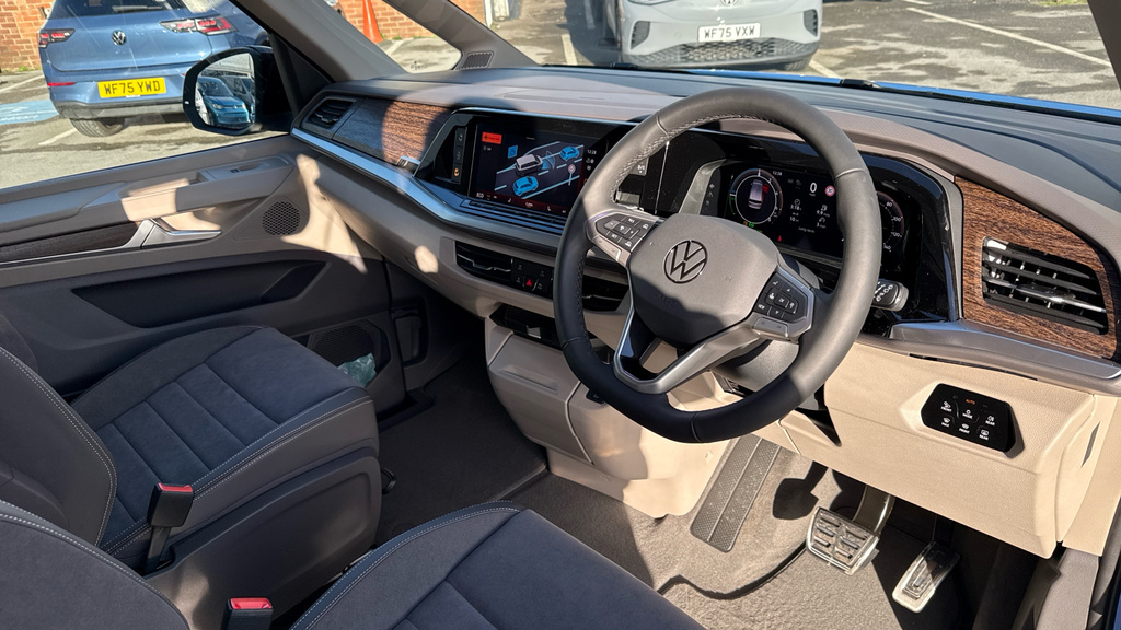 Volkswagen Multivan Multivan Style Long 245 Ps 1.5 Ehybrid 6-Speed Dsg Blue #6