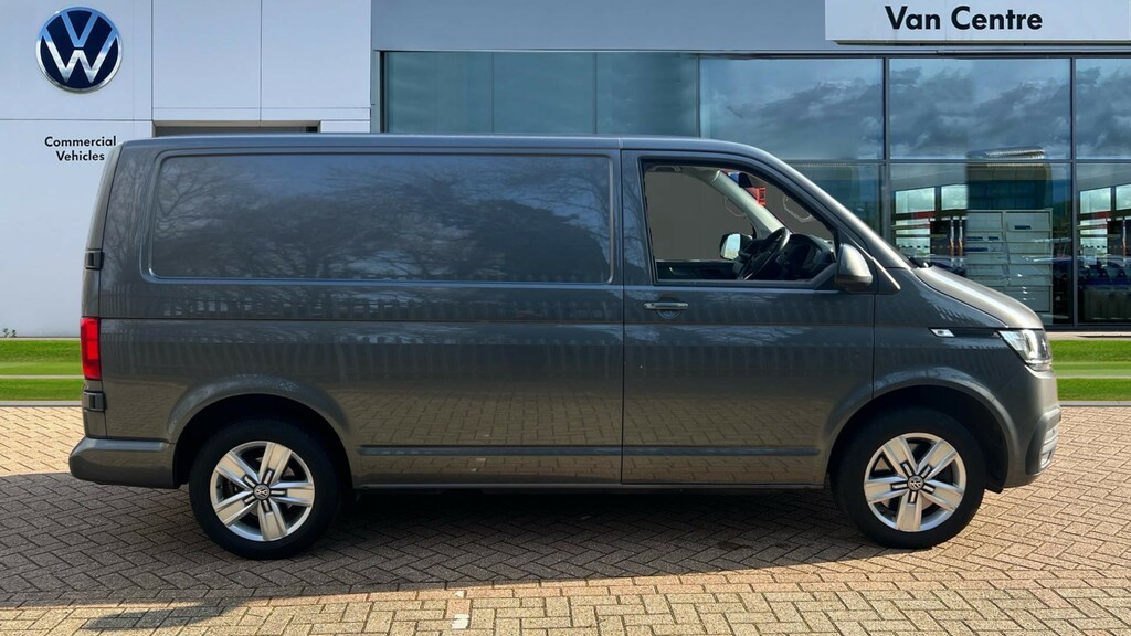 Volkswagen Transporter Transporter 2.0 Bitdi 199 Highline Van 4Motion Dsg GK21RZN Grey #4