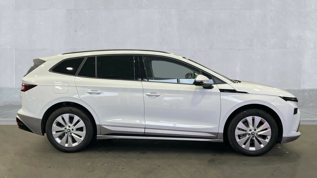 Skoda ENYAQ Skoda Enyaq Estate 150Kw 60 Se L 63Kwh GL75UZB White #4
