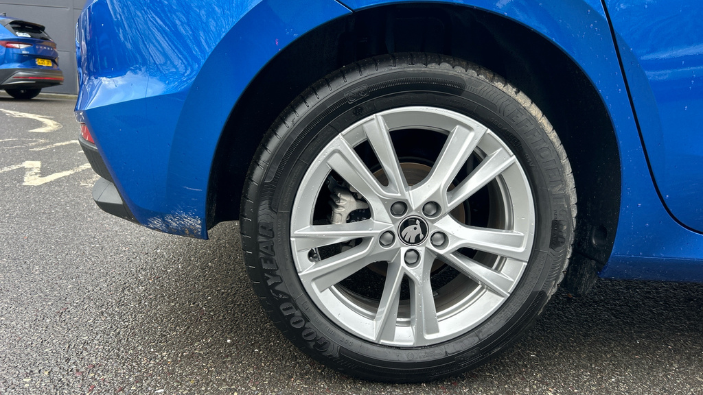 Skoda Fabia Fabia Hatch Se L Edition 1.5 Tsi 150 Ps Dsg GD75VMH Blue #5