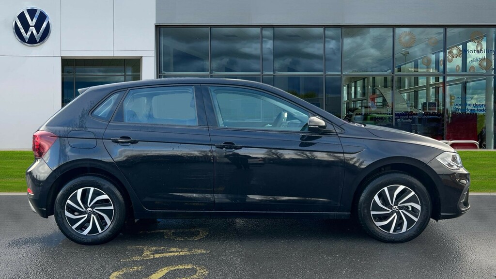 Volkswagen Polo Polo Life 1.0 80 Ps 5-Speed WG75TYF Black #2