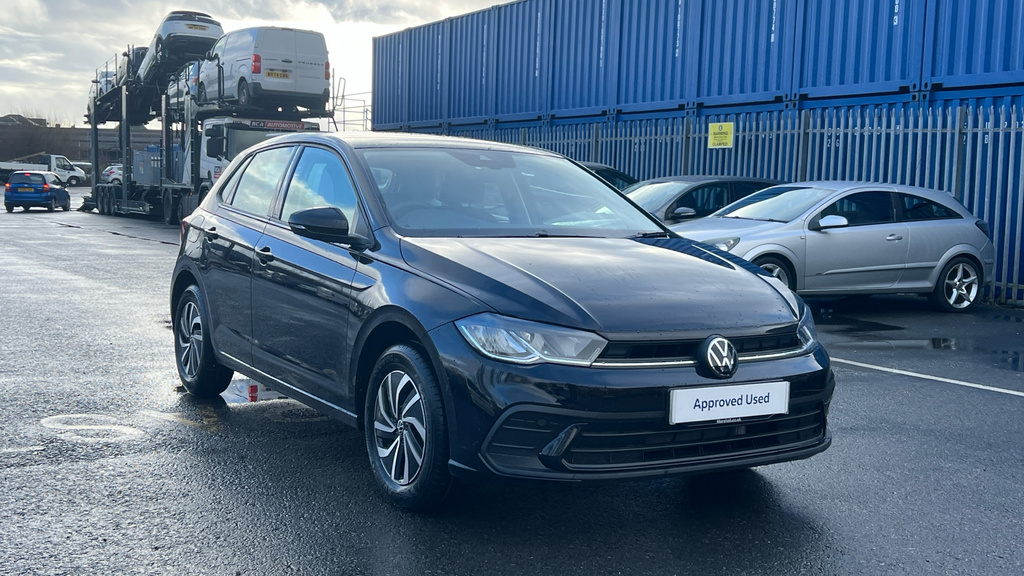 Volkswagen Polo Polo Life 1.0 80 Ps 5-Speed Black
