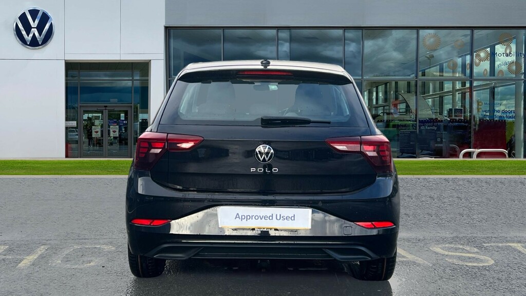 Volkswagen Polo Polo Life 1.0 80 Ps 5-Speed WG75TYF Black #4