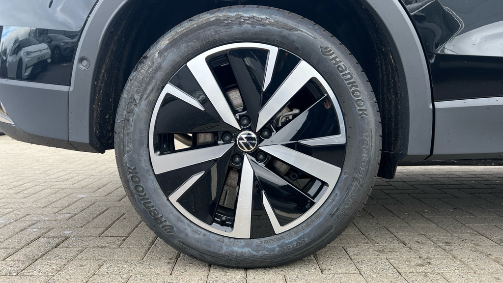 Volkswagen Tiguan Tiguan Elegance 1.5 Tsi Ehybrid 204Ps 6-Speed Dsg LF75RET Black #5