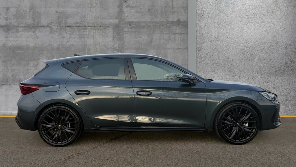 Cupra Leon Leon 1.5 Ehybrid 204 Shadow Edition Dsg Grey #4