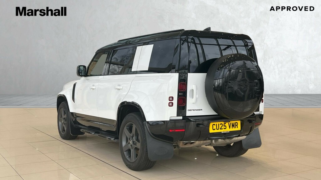 Land Rover Defender 110 Defender 3.0 D350 X-dynamic Se 110 CU25VMR White #2
