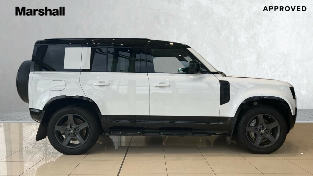Land Rover Defender 110 Defender 3.0 D350 X-dynamic Se 110 CU25VMR White #5