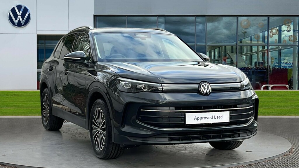 Volkswagen Tiguan Tiguan 1.5 Etsi 150 Match Dsg Grey