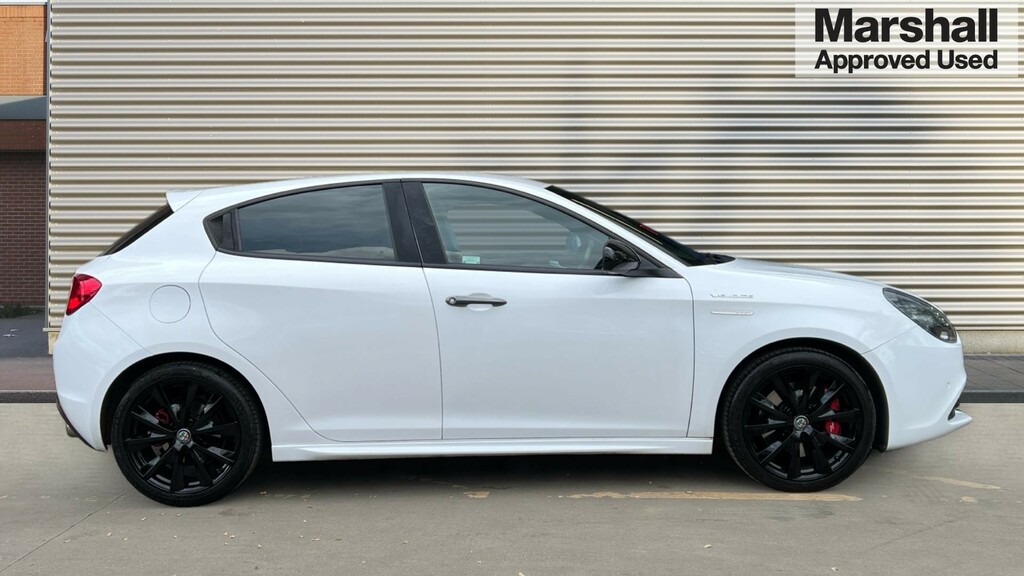 Alfa Romeo Giulietta Giulietta 1.75 Tbi 240 Veloce Tct White #2