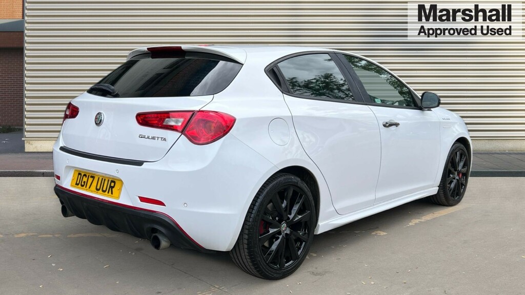 Alfa Romeo Giulietta Giulietta 1.75 Tbi 240 Veloce Tct White #3