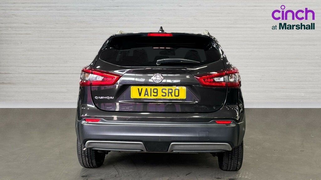 Nissan Qashqai Qashqai 1.3 Dig-t Tekna VA19SRO Black #4