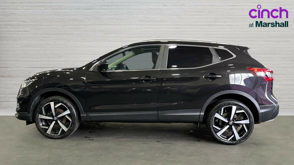 Nissan Qashqai Qashqai 1.3 Dig-t Tekna VA19SRO Black #6