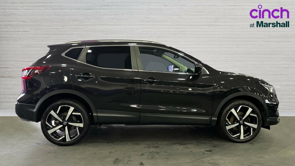 Nissan Qashqai Qashqai 1.3 Dig-t Tekna VA19SRO Black #2
