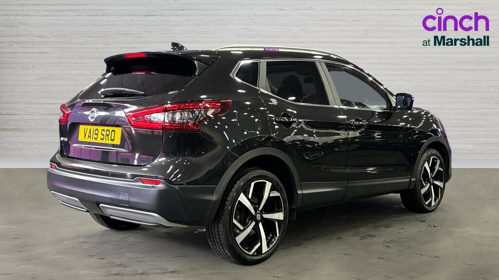 Nissan Qashqai Qashqai 1.3 Dig-t Tekna VA19SRO Black #3