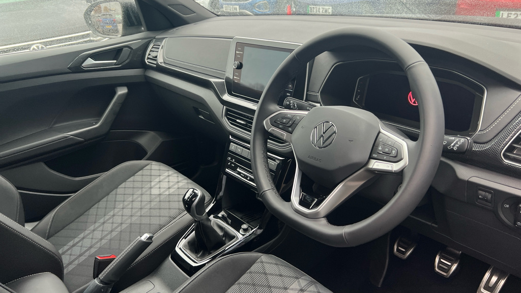 Volkswagen T-Cross T-cross R-line 1.0 Tsi 115Ps 6-Speed LF75NOE Black #6