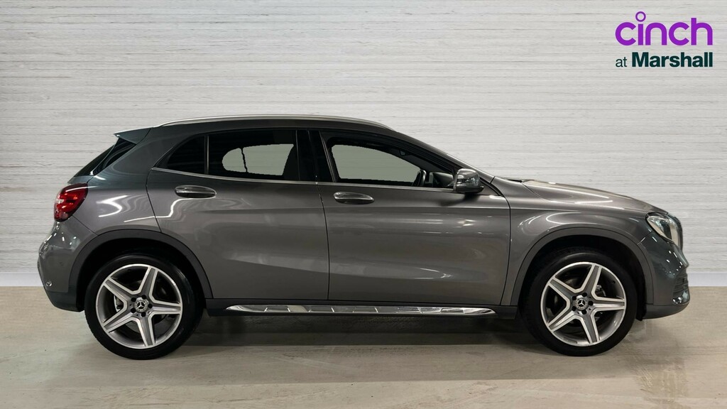 Mercedes-Benz GLA Class Gla 200 Amg Line Edition Plus CU20LYW Grey #2