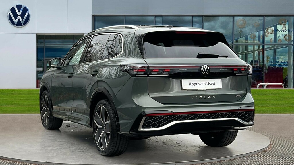 Volkswagen Tiguan Tiguan R-line 1.5 Etsi 150 Ps 7-Speed Dsg KW75HGK Green #3