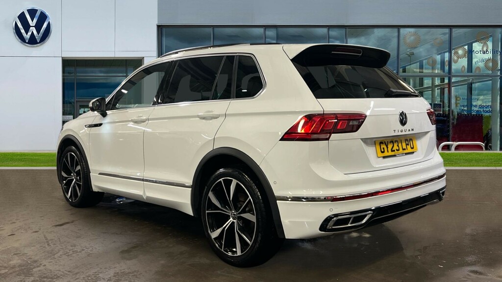 Volkswagen Tiguan Tiguan 1.5 Tsi 150 R-line Dsg GY23LPO White #3