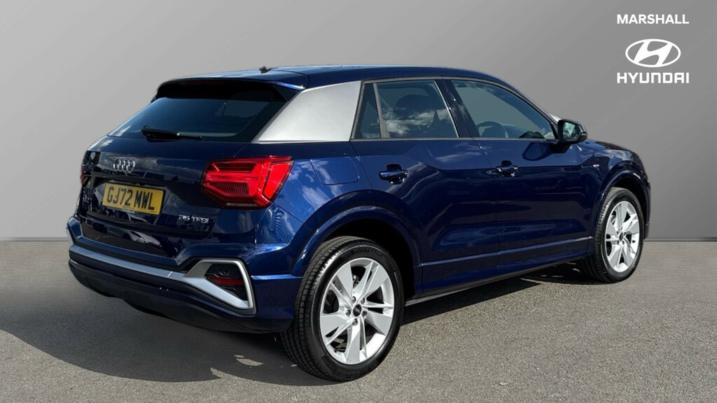 Audi Q2 Q2 35 Tfsi S Line S Tronic GJ72MWL Blue #3