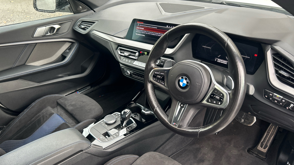 BMW 2 Series 2 Series M235i Xdrive Step Pro Pack RJ21ZCO White #6
