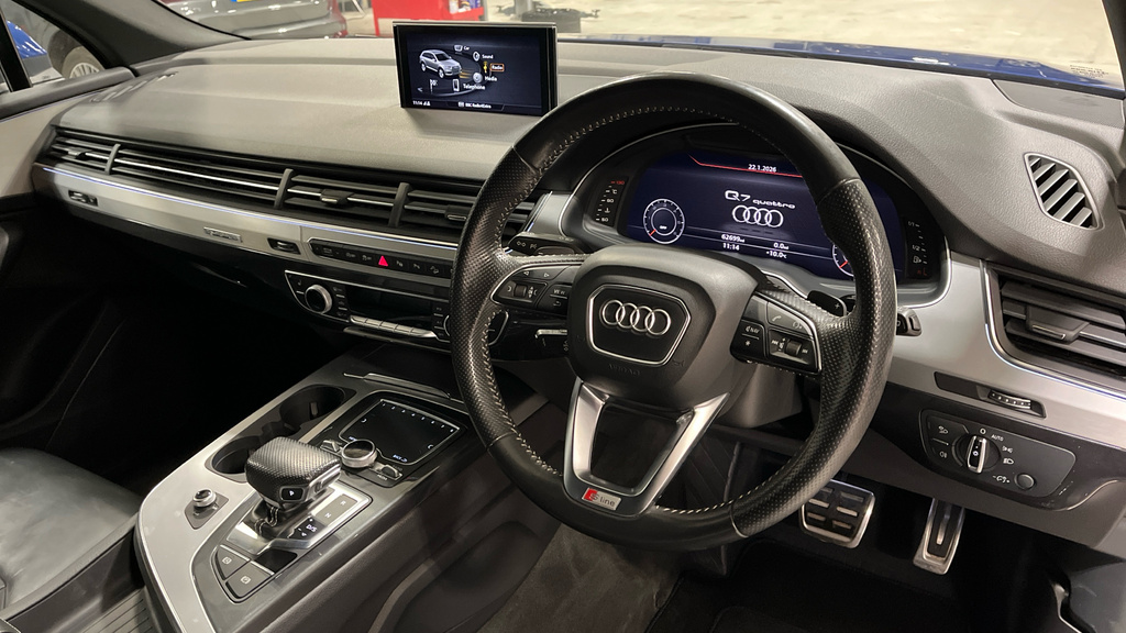 Audi Q7 Q7 3.0 Tdi 218 Quattro S Line Tip LP17DXC Blue #6