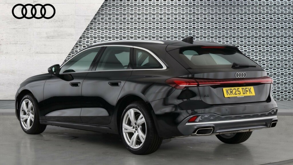 Audi Q5 A5 2.0 Tfsi 150 Sport S Tronic Black #3