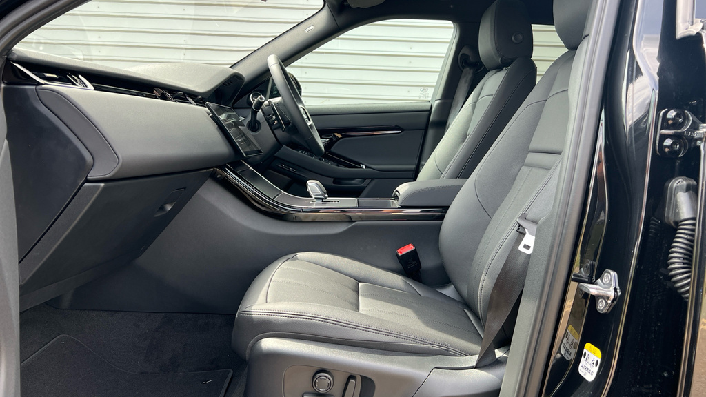 Land Rover Range Rover Evoque Range Rover Evoque 2.0 D200 Edition AK25ZLU Black #3