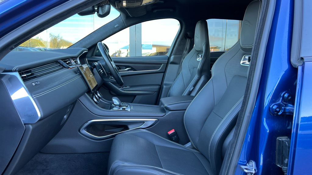 Jaguar F-Pace F-pace 3.0 D300 R-dynamic Hse Awd FX72UJA Blue #3