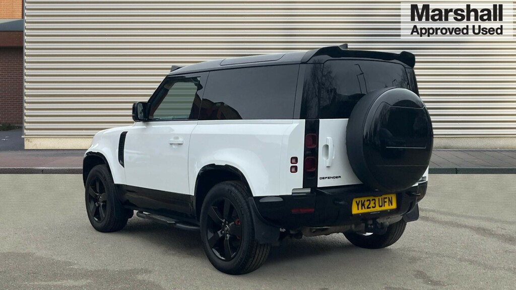 Land Rover Defender 90 Defender 3.0 D250 X-dynamic Hse 90 YK23UFN White #5