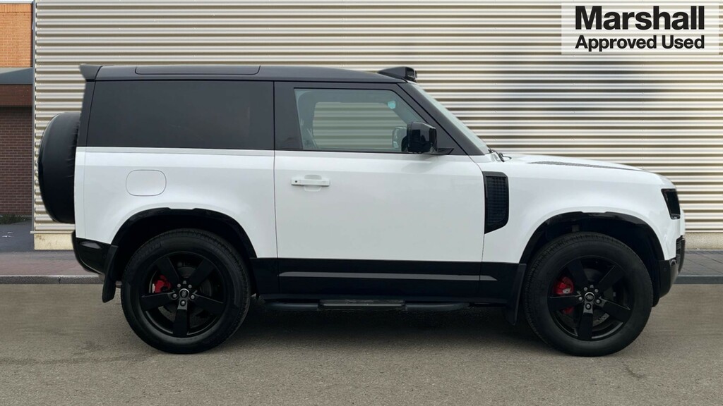 Land Rover Defender 90 Defender 3.0 D250 X-dynamic Hse 90 YK23UFN White #2