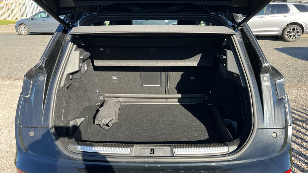 Citroen 1.2 Puretech 130 Plus Eat8 2024 Grey #15