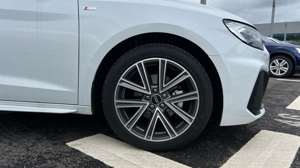 Audi A1 Audi A1 Sportback 30 Tfsi 116 S Line S Tronic WA26ZGL White #5