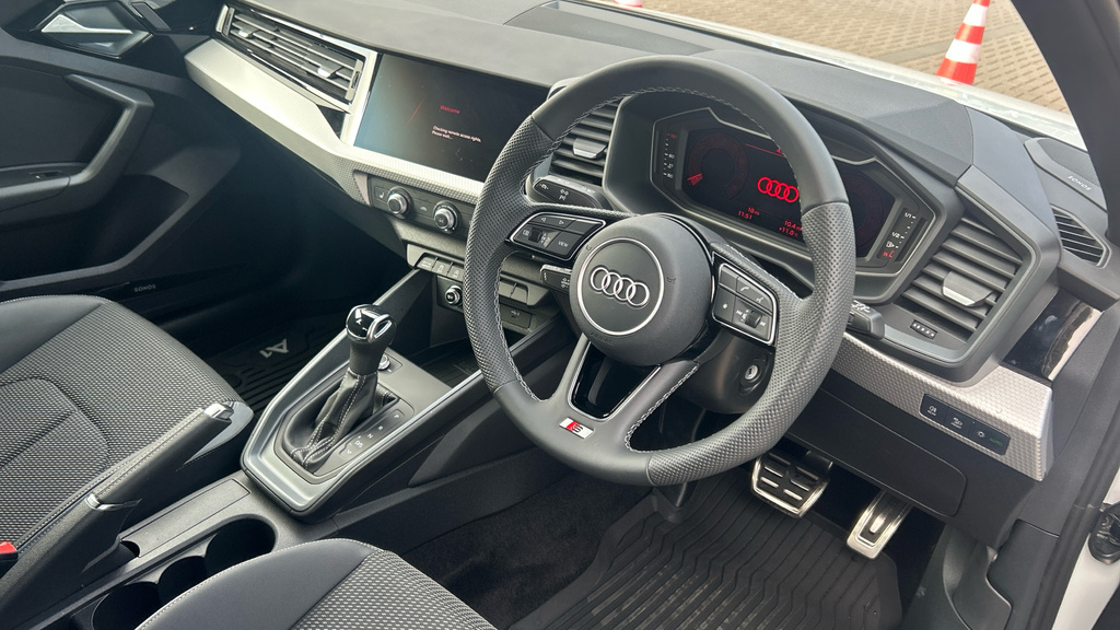 Audi A1 Audi A1 Sportback S Line 35 Tfsi 150 Ps S Tronic LV26HSE White #6