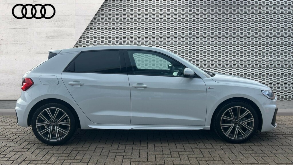 Audi A1 Audi A1 Sportback S Line 35 Tfsi 150 Ps S Tronic LV26HSE White #4