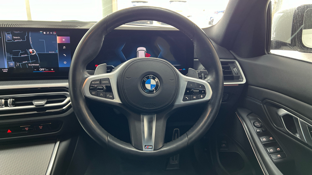 BMW 3 Series 3 Series 320I M Sport Step AE23HNW White #5