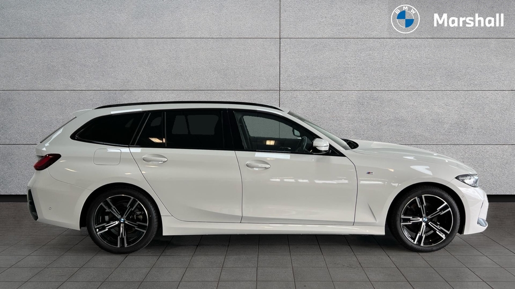 BMW 3 Series 3 Series 320I M Sport Step AE23HNW White #3