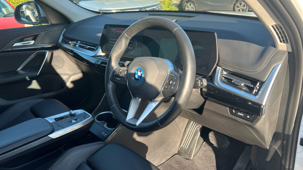 BMW iX1 Ix1 230Kw Xdrive30 Xline 65Kwh EU73FFM White #6