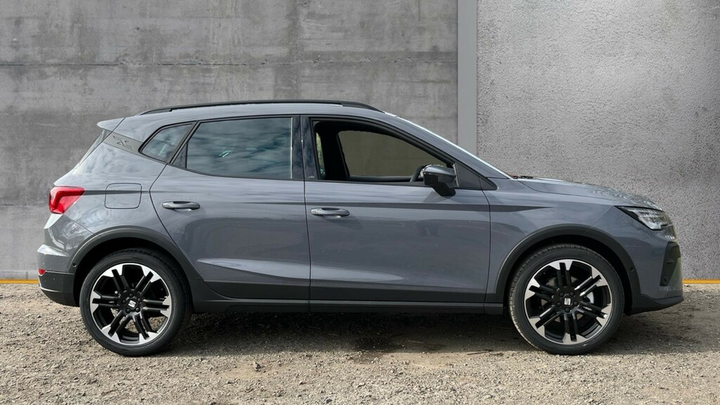Seat Arona Seat Arona 1.5 Tsi 150 Fr Sport Dsg Hatchback RJ75ESG Grey #4
