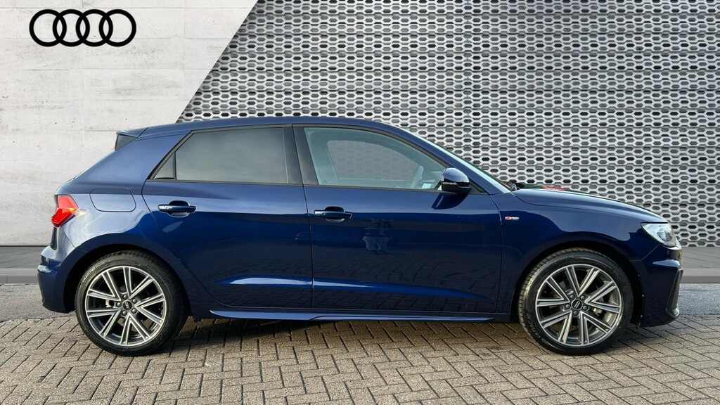 Audi A1 A1 30 Tfsi S Line S Tronic RK75ERV Blue #4