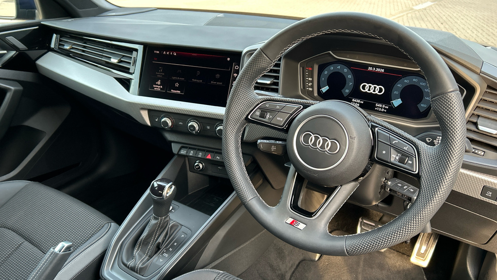 Audi A1 A1 30 Tfsi S Line S Tronic RK75ERV Blue #6