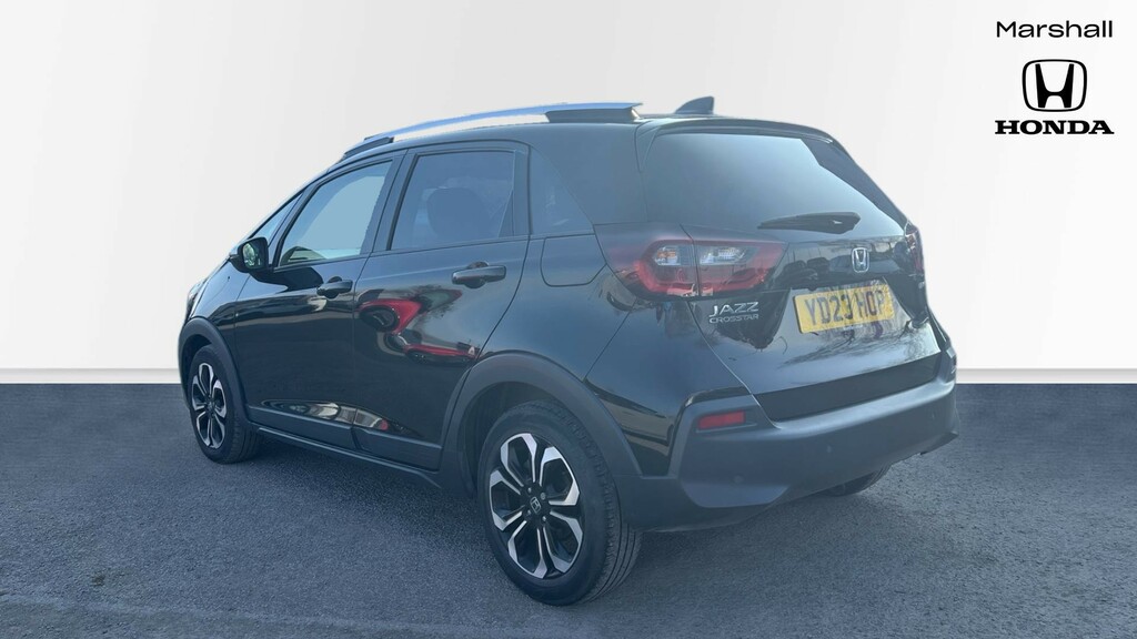 Honda Jazz Jazz 1.5 I-mmd Hybrid Crosstar Ex Ecvt YD23HOP Black #3