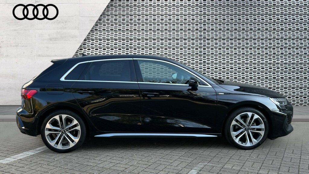 Audi A3 A3 1.5 Tfsi 150 S Line S Tronic GF75KGK Black #4