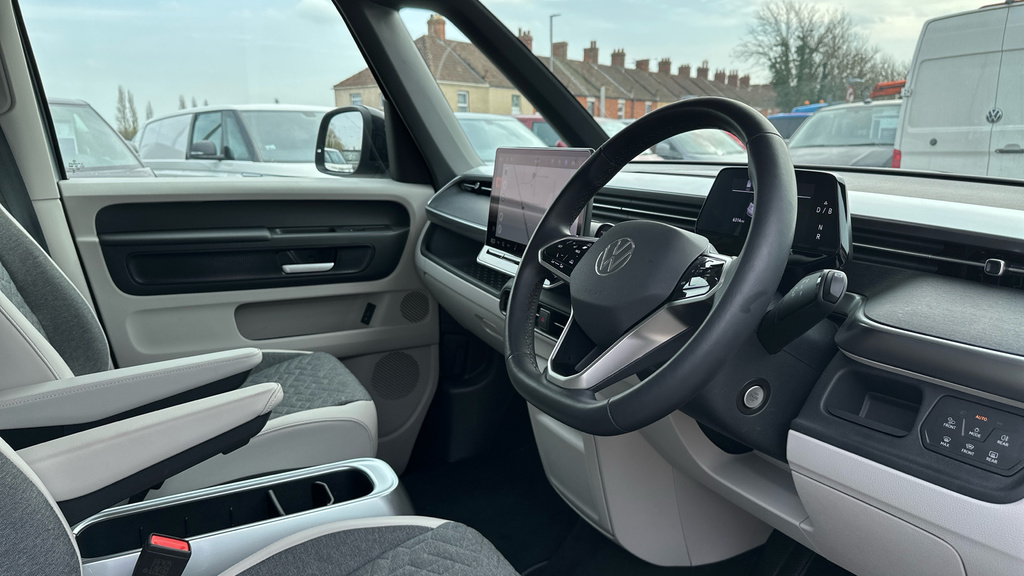 Volkswagen ID.Buzz Id. Buzz 210Kw Style Pro 86Kwh Lwb 7 Sea WG25LFK Silver #6