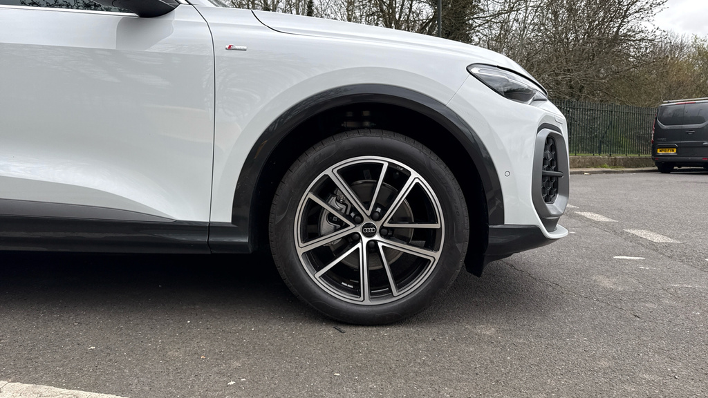 Audi Q5 Audi Q5 Sportback 2.0 Tfsi Quattro S Line S Tr LV26NEN White #5