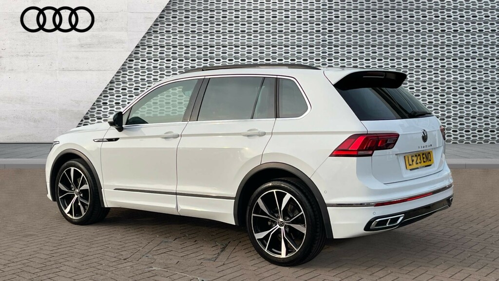 Volkswagen Tiguan Tiguan 1.5 Tsi 150 R-line Dsg White #3