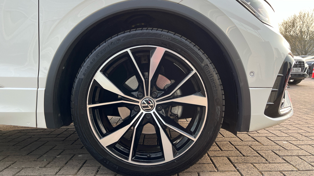 Volkswagen Tiguan Tiguan 1.5 Tsi 150 R-line Dsg White #5