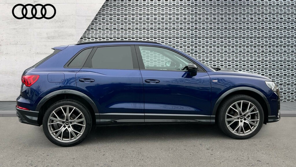 Audi Q3 Q3 35 Tfsi Black Edition S Tronic 20 Alloy WG74MXC Blue #4