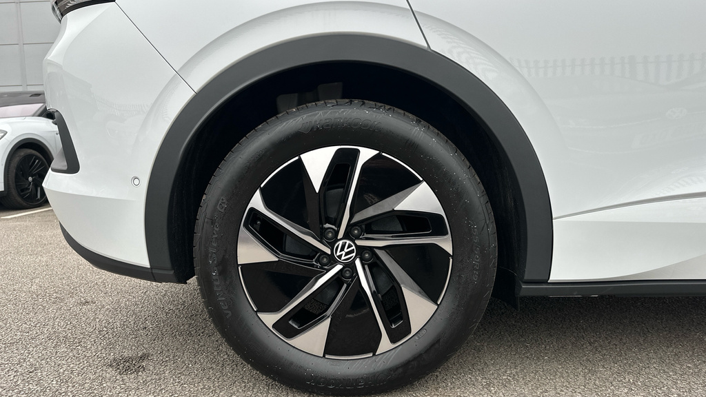 Volkswagen ID.5 Id.5 Match 77Kwh Pro 286Ps 1-Speed Black #5