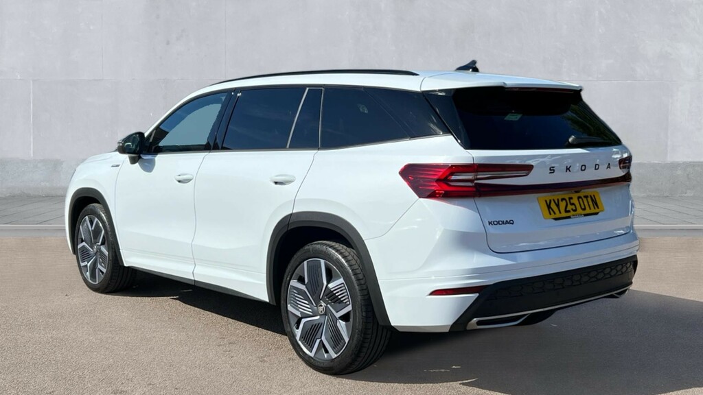 Skoda Kodiaq Kodiaq 1.5 Tsi E-tec Sportline Dsg 7 Seat KY25OTN White #3