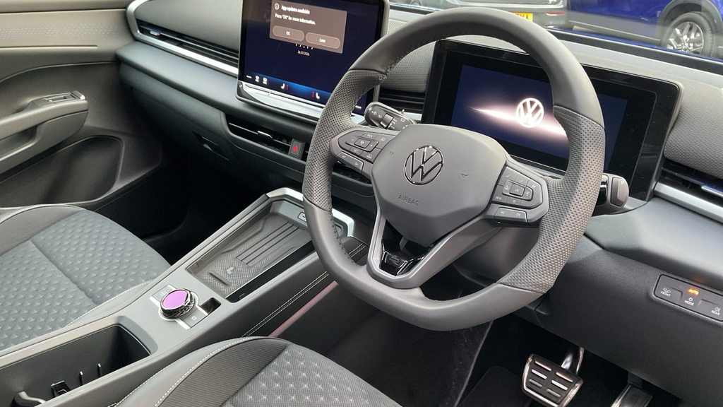 Volkswagen T-Roc New T-roc R-line 15 Etsi 150 Ps 7-Speed Dsg Black #6
